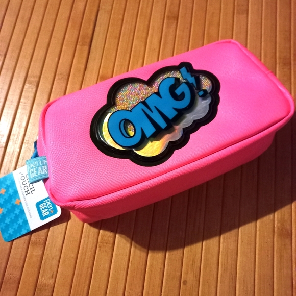 pen gear + Office 45 Pen Gear Pink Pencil Pouch Poshmark